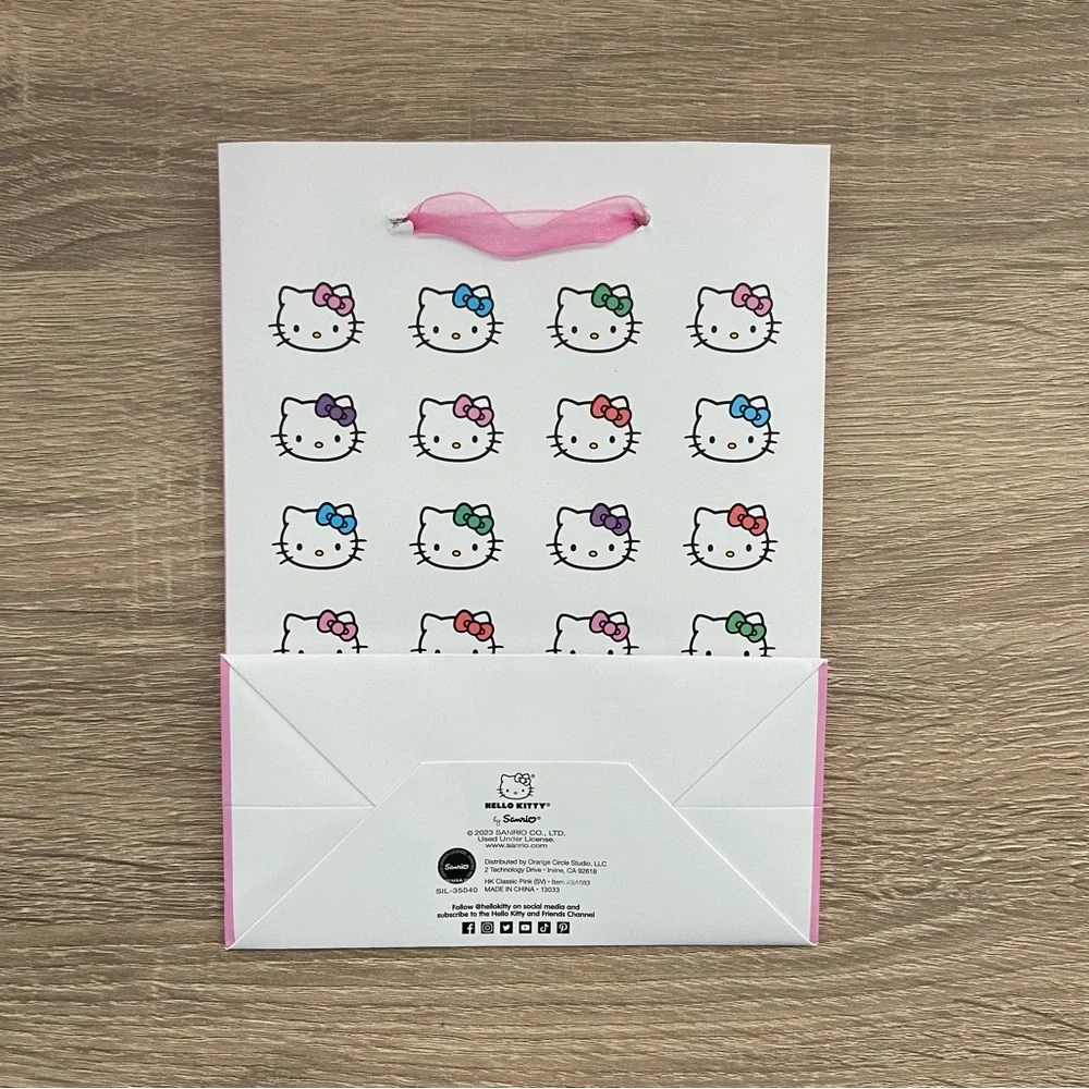 Hello Kitty White Hello Kitty Faces Small Gift Bag NEW
